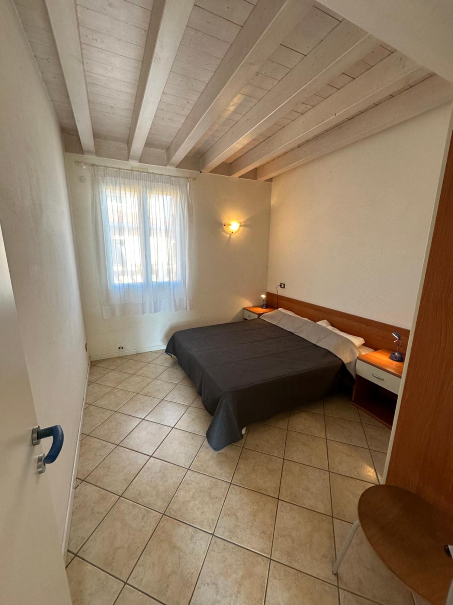 Residence Stefania Attici Su 2 Livelli - Agenzia Cocal Каорле Екстериор снимка